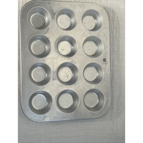 Vintage Chilton Ware Metal Baking Mini Muffin Egg Bite Pan USA Set Of 3 *12 Each - Picture 9 of 9